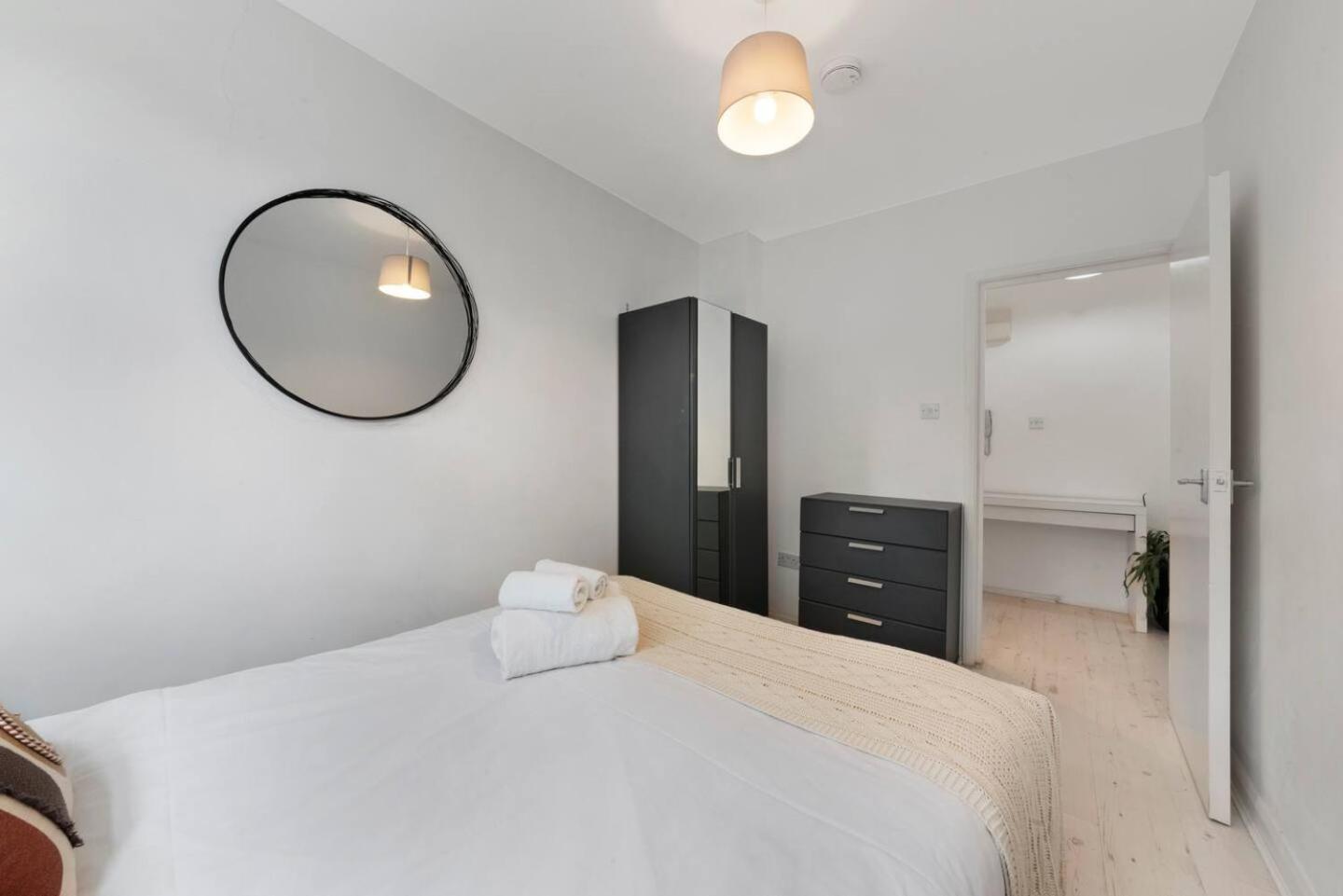 2 Bed Apartment- Finsbury Park Station B ลอนดอน ภายนอก รูปภาพ