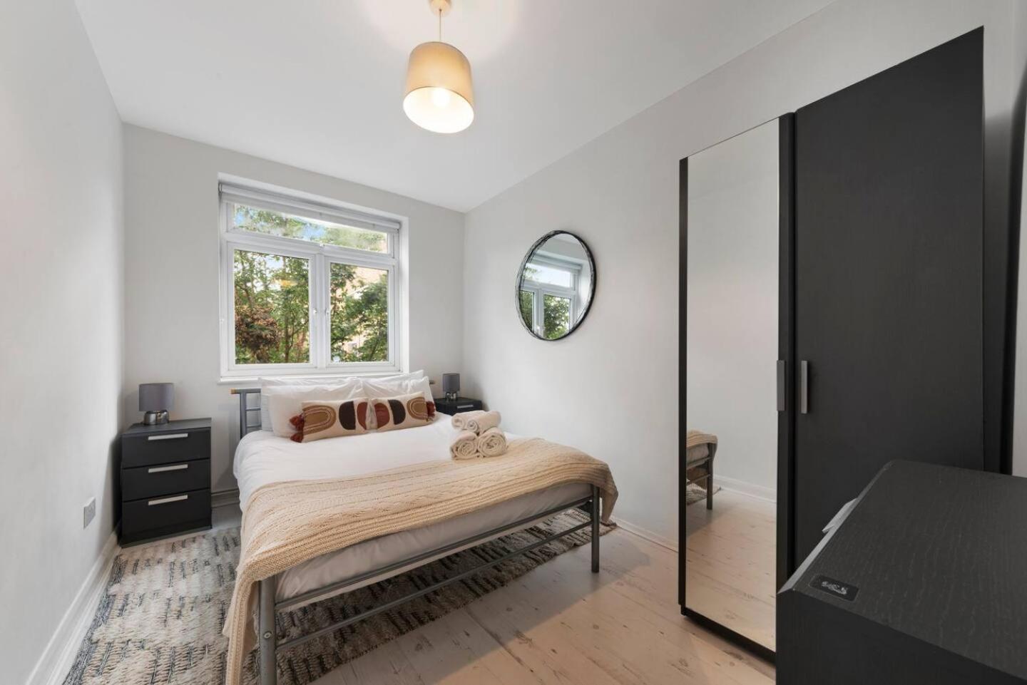 2 Bed Apartment- Finsbury Park Station B ลอนดอน ภายนอก รูปภาพ
